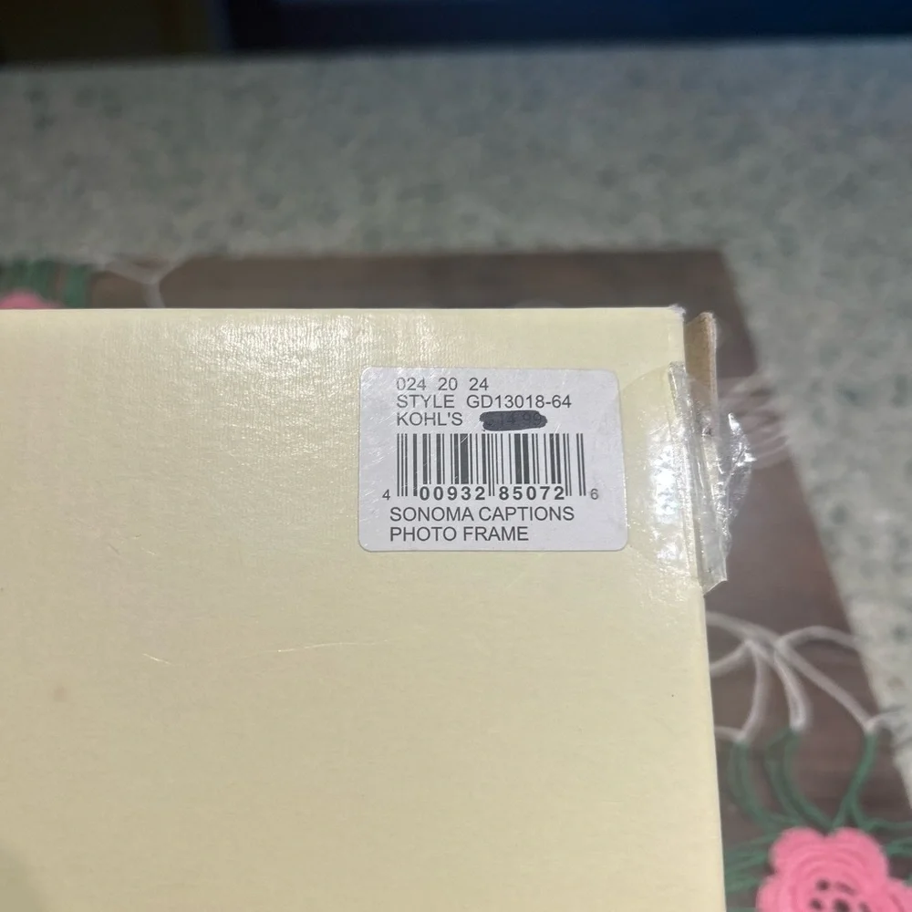 ❤️Multicolor 'Happy Together' Photo Frame - Picture 4 of 6